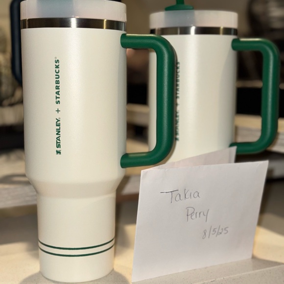 Stanley Cream and Green Travel Mug Duo - Picture 8 of 9
